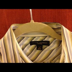Banana Republic Slim Fit Button Down Shirt